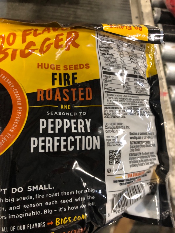 Photo 1 of BIGS Sunflower Seeds, Cracked Pepper Flavor, Baseball Stocking Stuffer, 5.35 oz.
