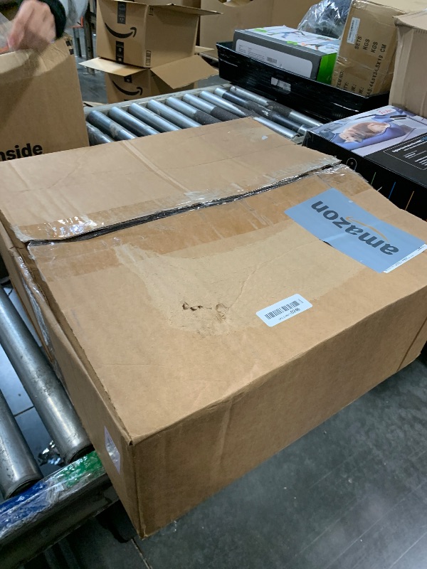 Photo 1 of ****SIMILAR ITEM*** Amazon Basics Collapsible Folding Heavy Duty Utility Wagon for Outdoor Sports, 265 pounds Weight Capacity, Camping, Garden, and Shopping, 27.6 x 40.9 x 20 inches, Black