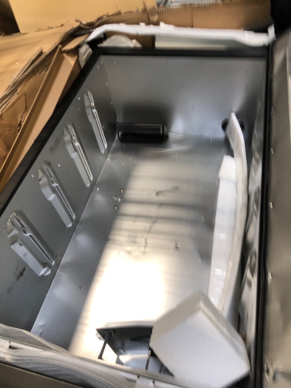 Photo 1 of ***HAS DENTS COMING OFF THE HNGES ***Masterbuilt® 40-inch Digital Electric Vertical BBQ Smoker with Leg Kit, Side Wood Chip Loader and 970 Cooking Square Inches in Black, Model MB20070122