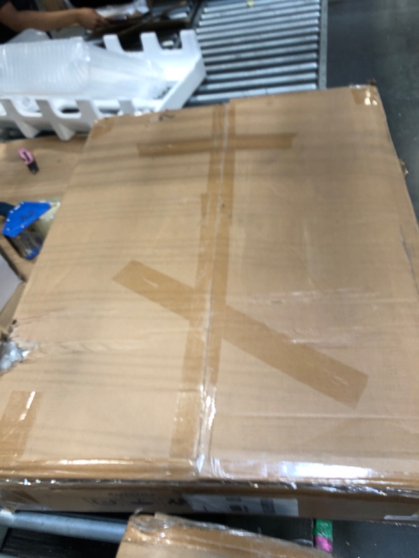 Photo 1 of ****CONFRANC DESK NOT EXACT PHOTO BUT SIMULAR*******