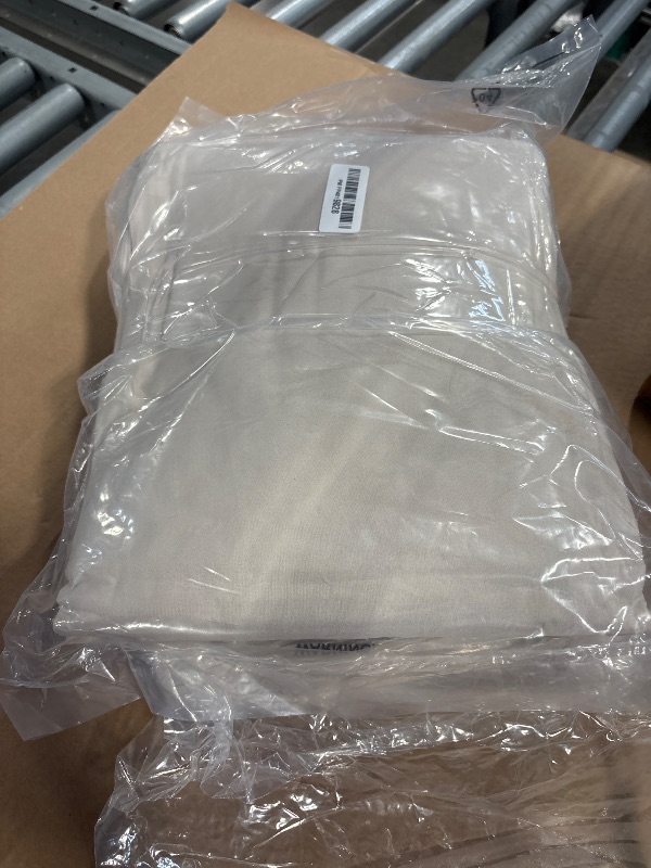 Photo 1 of ** NUDE COLOR**
MUXHOMO 7 Pieces Queen Comforter Set, Soft Bed in a Bag Queen Size, All Season Bedding Set with Comforter, Flat Sheet, Fitted Sheet, Pillowcases & Shams, Cream Yellow