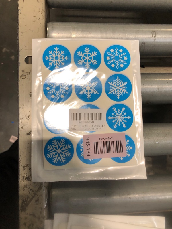 Photo 1 of 1.5 inch 120 PCS Snowflakes Merry Christmas Stickers Labels Adhesive Decorative Envelope Seals Stickers for Cards Envelopes Boxes