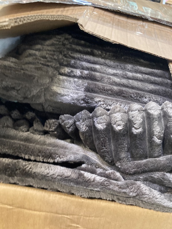 Photo 1 of **NOT AS BROWNN MORE LIKE A TOPE****GarveeHome Power Lift Recliner Chair - Heat and Massage, Electric Lift Plush Recliner with Soft Padded Seat, Back Support & Armrests, Designed for The Elderly and People with Mobility Impaired