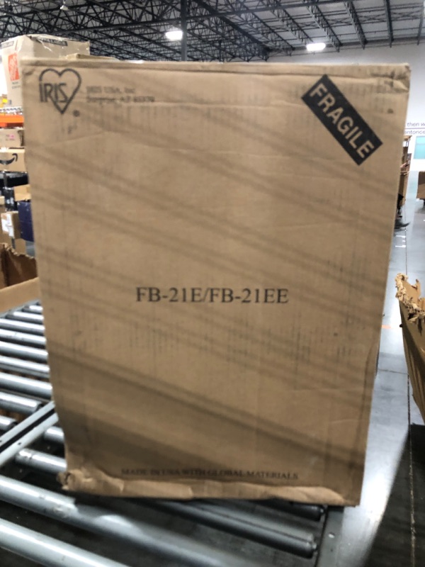 Photo 1 of ****ONLY 3 Pack***

IRIS USA File Box, Plastic File Organizer with Lids for Letter/Legal File, Portable Document Box For Moving, Storage Bin with Durable and Secure Lid, Stackable Nestable BPA-Free, Black 35 Qt. 3 Pack