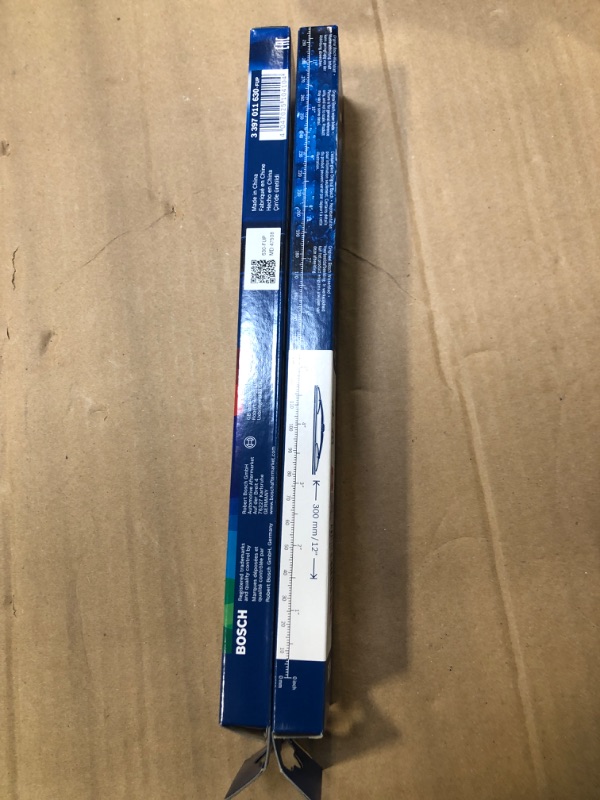 Photo 1 of ***TWO PACK***.  BOSCH H309 OE Specialty Rear Wiper Blade; 12" - Single