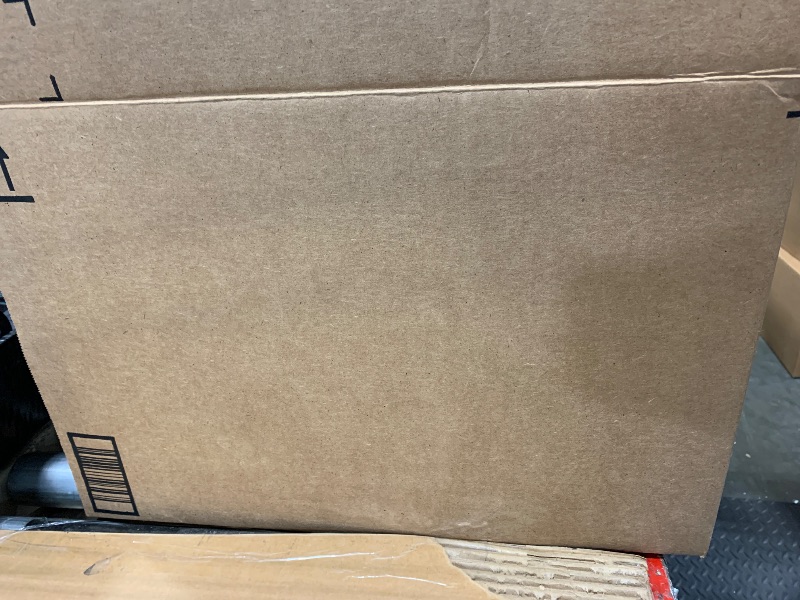 Photo 1 of ***AS IF/ FINAL SALE - NO RETURNS***
BUNDLE BOX OF MIXED ITEMS 

