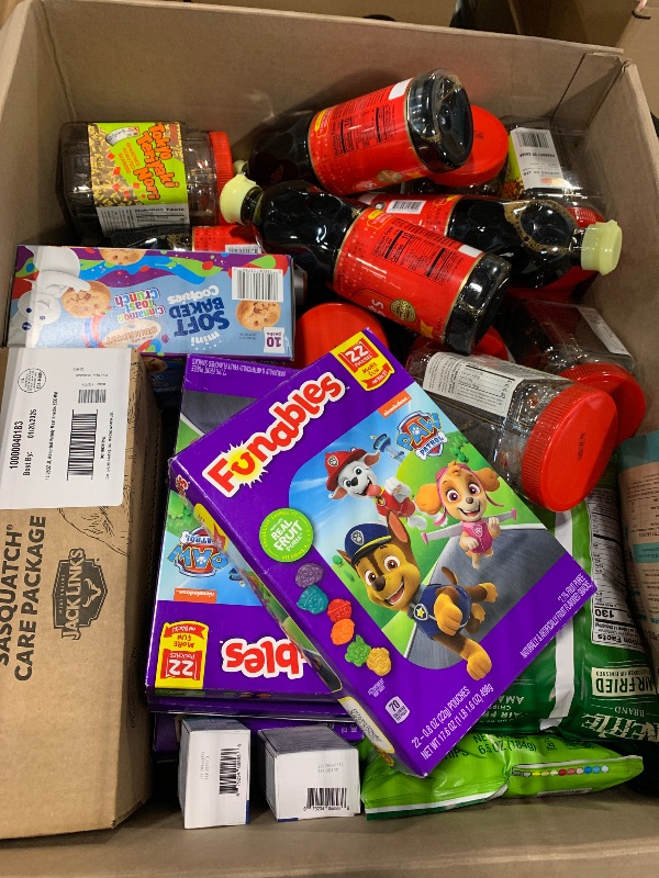 Photo 1 of ***AS IF/ FINAL SALE - NO RETURNS***
BUNDLE BOX OF MIXED ITEMS FOOD 11/2025 - 03/2026