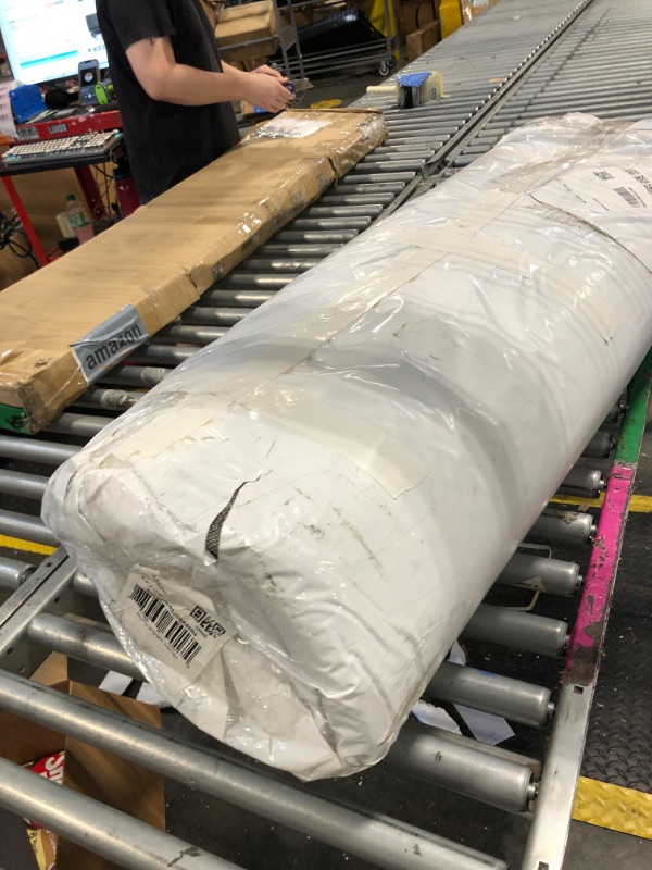 Photo 1 of *USED*
Loloi Magnolia Home by Joanna Gaines Sinclair Collection SIN-05 Jade/Sand 8'-6" x 11'-6", .25" Pile Height, Machine Washable, Area Rug