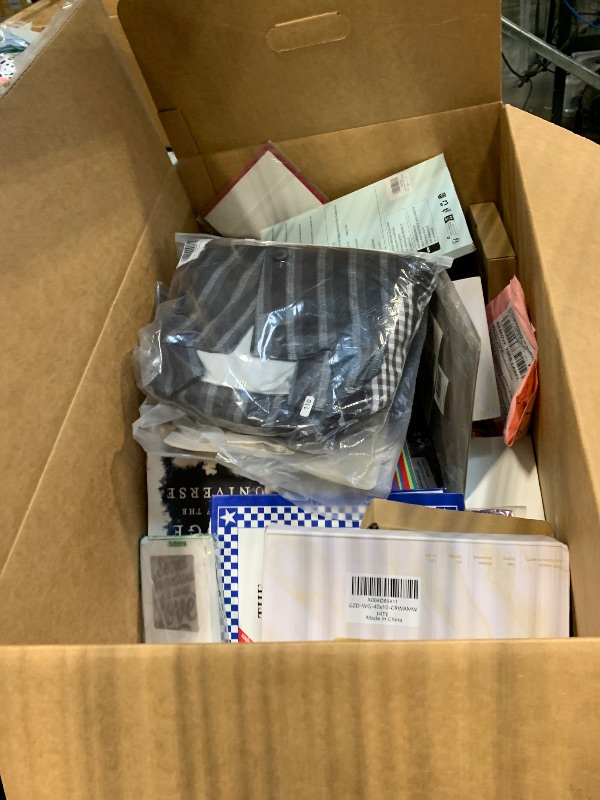 Photo 1 of **** FINAL SALE *** MIXED BULK ITEMS