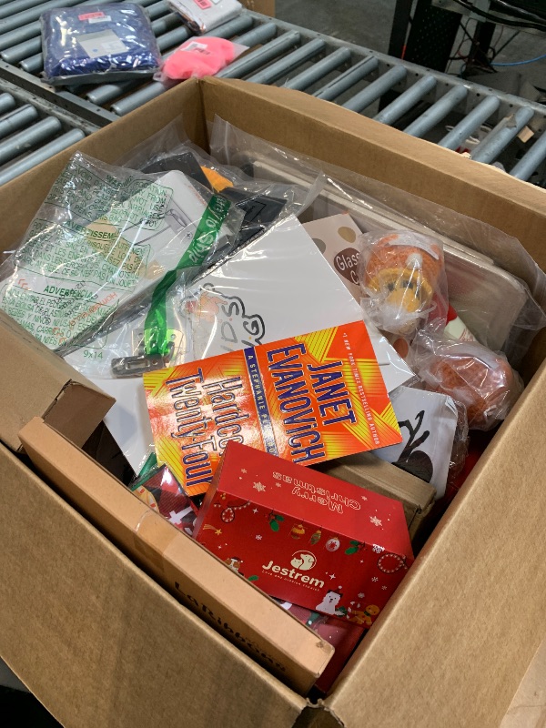 Photo 1 of **** FINAL SALE ***  MIXED BULK ITEMS
