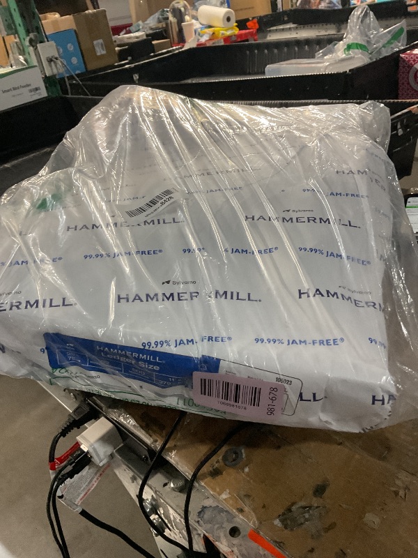 Photo 1 of ***MISSING PARTS***
Hammermill Printer Paper, 20 Lb Copy Paper, 11 x 17 - 1 Ream (500 Sheets) - 92 Bright, Made in the USA
