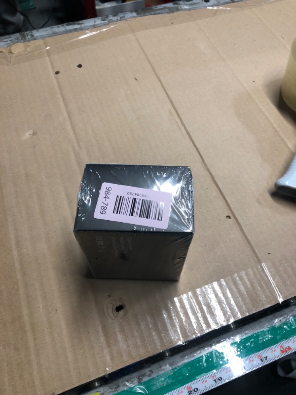 Photo 1 of ***FACTORY SEALED***Hoorola 5K Digital Camera, 80MP Dual Screen Autofocus Vlogging Camera, 18X Zoom Point and Shoot Camera for Photography, Flash, 32GB Card, 2 Batteries, Compact Camera for Teens Adults (White)x