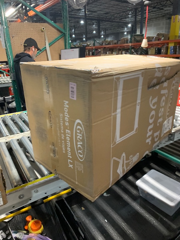 Photo 1 of **missing car seat Graco Modes Element LX Travel System, Lynwood