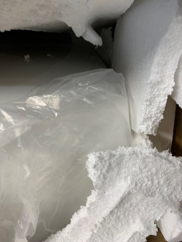 Photo 1 of ***SOLD FOR PARTS***Swiss Madison SM-WT442 Cohttps://firebasestorage.googleapis.com/v0/b/nellishr-cbba0.appspot.com/o/processing-photos%2F1063034328%2FnfFWAaOem4pu0dZtMzhzU.jpeg?alt=media&token=beaeaf17-115d-415a-ae16-022b1f931c83ncorde Wall Hung Toilet B