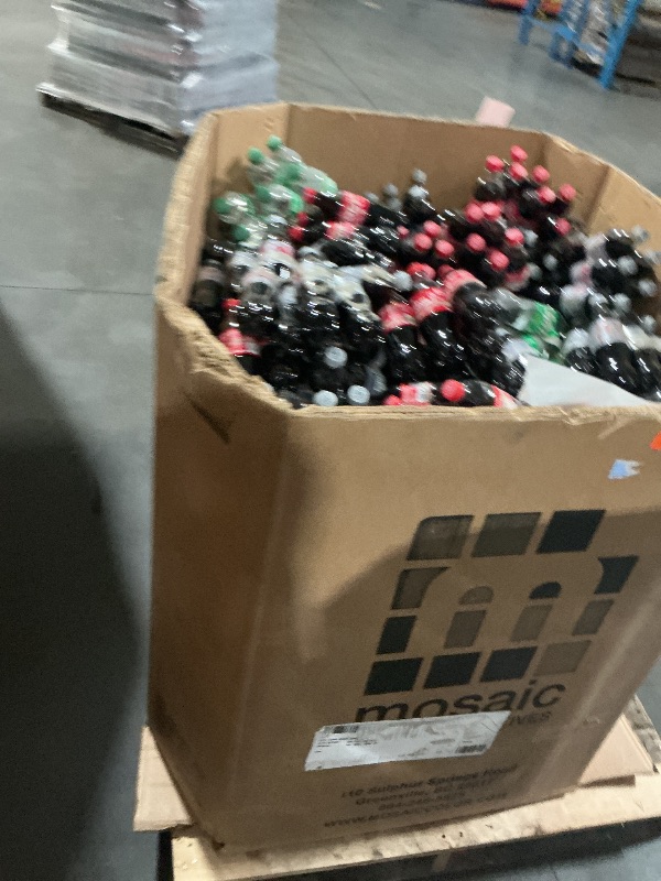 Photo 1 of ***NONREFUNDABLE***
NON-REFUNDABLE - THIS PALLET IS NON-REFUNDABLE. DRINKS ARE PAST EXPIRATION. DRINKS ARE EXPIRED. THESE EXPIRED DRINKS ARE NON-REFUNDABLE.
Pallet of different Coca Cola products different exp dates