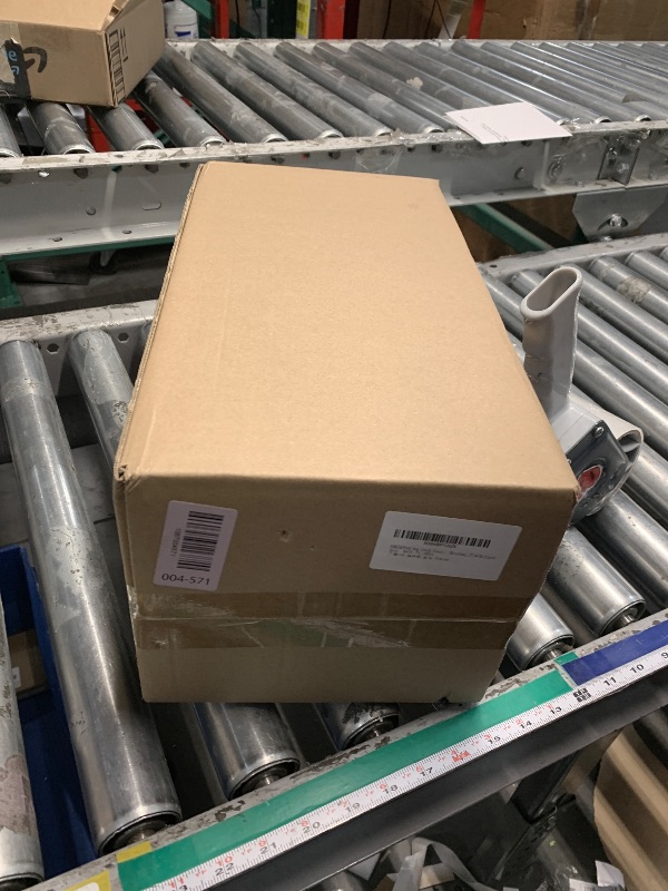 Photo 1 of ***FACTORY SEALED***HOMEREFROM Dog Couch Cover Protector, Couch Cover for Dogs Washable Pet Bed Couch Cover, Pet Friendly Sofa Cover for Large Dogs (BlueGray, 27.6x70.9 inch), HM-224