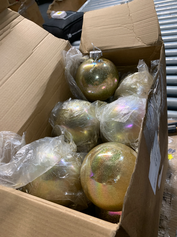 Photo 1 of ***(MINOR DAMAGE)***Wettarn 24 Pcs 4 Inch Glittering Christmas Balls Fantasy Plastic Shiny Christmas Iridescent Ornaments Balls for DIY Crafts Hanging with Lid and Rope for Xmas Tree Party Decor(Gold)