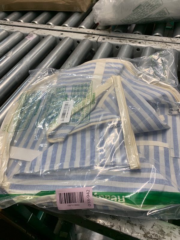 Photo 2 of ComfortKeeper 1 Pack Hat Storage Box with Clear Window, Holds up to 7 Caps Cowboy Hat Organizer Bag for Closet for Wide Brim Hats with Carrying Handles, Blue