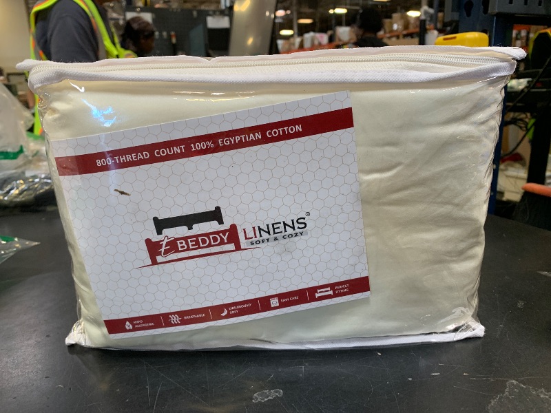 Photo 1 of eBeddy Linens Luxury Ivory Pinch Pleated Pintuck Duvet Cover Set Super King 108x98 Size Egyptian Cotton Luxury Soft & Breathable Comforter Cover with Zipper Closure & Corner Ties