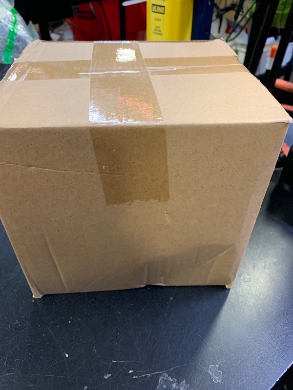 Photo 1 of 100 Pcs Mini Cake Pans with Lids, 5oz Square Aluminum Foil Brownie Baking Cups, Small Cake Tins with Lids, Disposable Ramekins, Mini Cake Containers For Wedding Birthday Party (Gold)