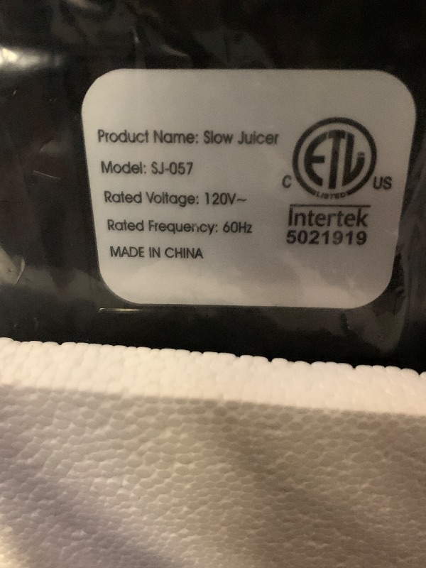 Photo 1 of Juicer Machines with 5.8" Large Feed Chute, Cold Press Juicer for Whole Vegetables and Fruits 400W, Slow Masticating juicer Easy to Clean Juice Extractor Machine High Juice Yield