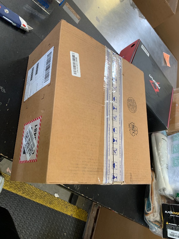 Photo 1 of HTC Vive Focus Vision Wired Bundle — XR Headset with DisplayPort PC VR Streaming Kit1067036682
LPNPMFW0522695
