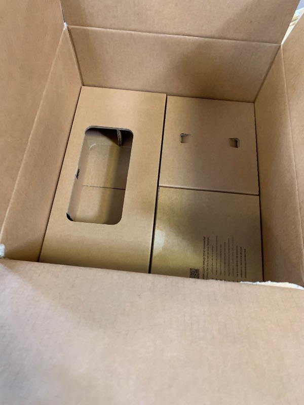 Photo 1 of HTC Vive Focus Vision Wired Bundle — XR Headset with DisplayPort PC VR Streaming Kit1067036682
LPNPMFW0522695
