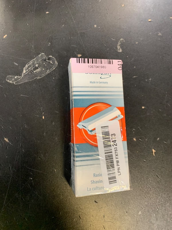 Photo 1 of MERKUR FUTUR 701 Adjustable Double Edge Safety Razor - Bright Chrome | Adjustable Razor With Dial | Made in Germany | Plastic-Free | Snap-On Cap Design | Straight Bar