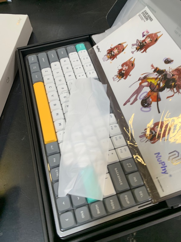 Photo 1 of nuphy Air75 V2 Portable 75% Mechanical Keyboard,Wireless Keyboard,Supports Bluetooth/2.4G/USB-C RGB Gaming Keyboards,Compatible with Windows/Mac OS/Linux Systems Grey-Gateron Moss Switch