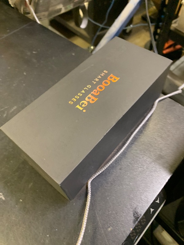 Photo 1 of AI Smart Glasses with Camera and Bluetooth,8MP 2K HD Camera Glasses,AI Voice Control,AI Photo Recognition and Translation,Smart Anti-Blue Light Glasses,IP67 Waterproof for Driving,Outdoor,+2 Lenses.