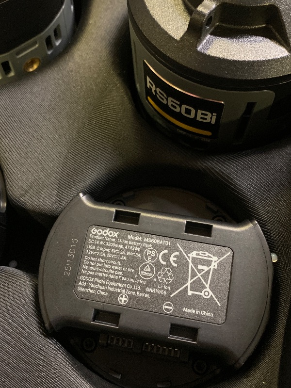 Photo 1 of Godox RS60Bi Bi-Color LED Monolight (2-Light Kit)