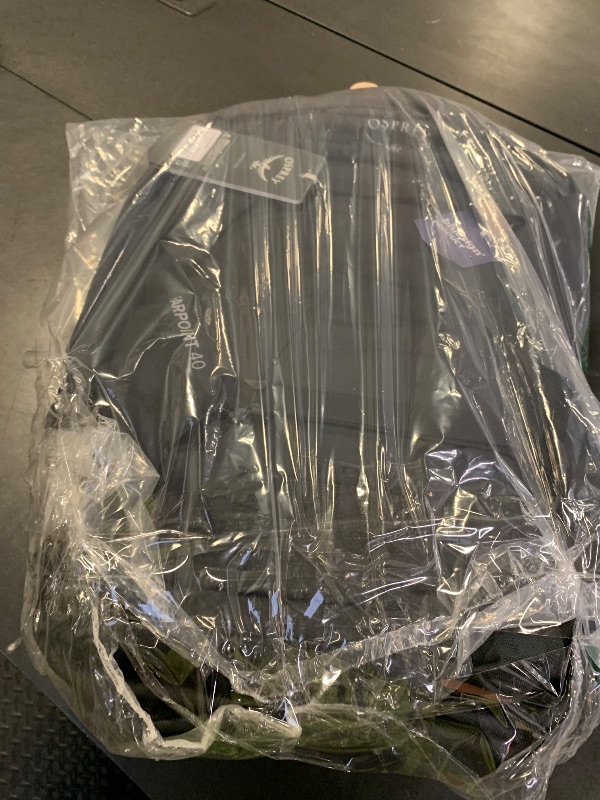 Photo 1 of Osprey Farpoint 40L Men's Travel Backpack, Black