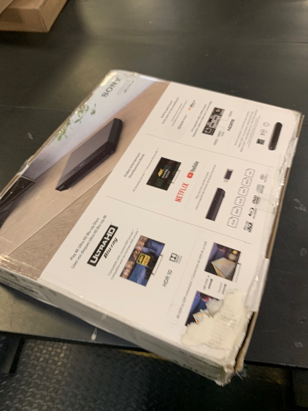 Photo 1 of Sony X700-2K/4K UHD - 2D/3D - Wi-Fi - SA-CD - Multi System Region Free Blu Ray Disc DVD Player - PAL/NTSC - USB - 100-240V 50/60Hz Cames with 6 Feet Multi-System