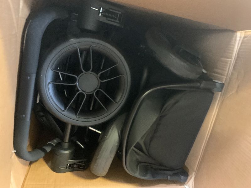 Photo 1 of Evenflo Pivot Xpand Modular Travel System with LiteMax Infant Car Seat (Sabino Gray)