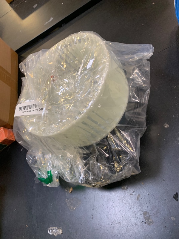 Photo 1 of SCITOO HVAC Heater Blower Motor with Fan Cage PM5175 For Mercedes-Benz 2012-2019