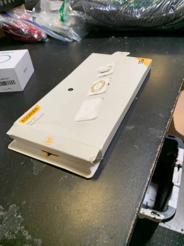 Photo 1 of ??????? 2 in 1 Wireless Charging Station Magnetic Detachable, Wireless Magnetic Charger for Apple, Compatible with iPhone 15/14/13/12, Airpods 3/2/Pro, iWatch(Black)