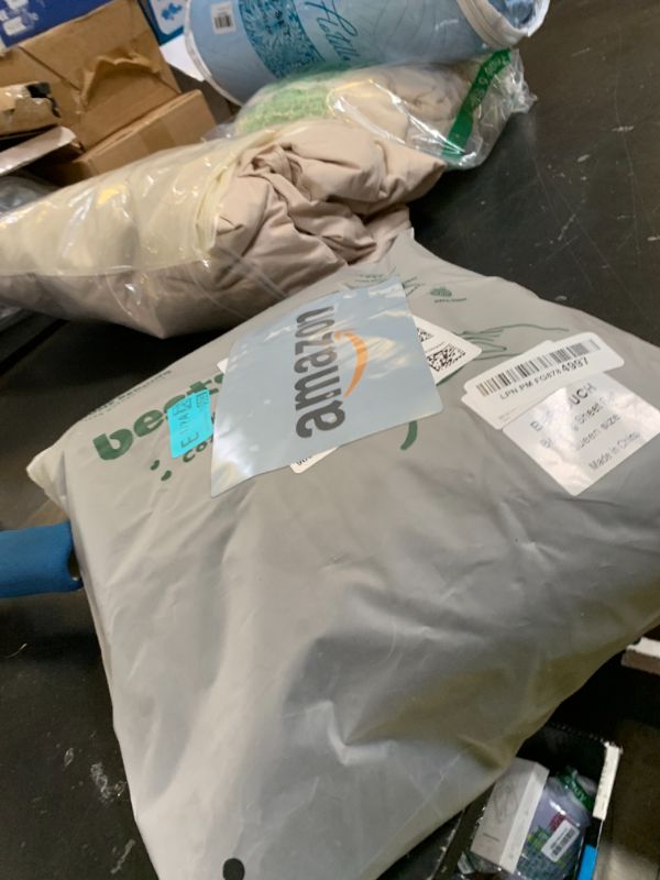 Photo 1 of **USED** BESTOUCH Sheet Set Polyester Super Soft Comfortable Chic Lightweight 4 Pcs Home Bedding Set Solid Deep Black Queen