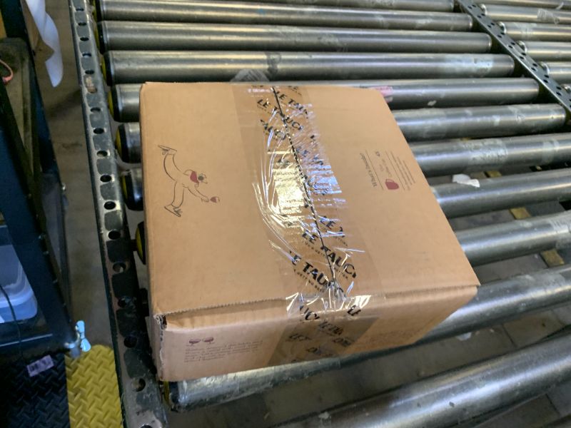 Photo 1 of LE TAUCI Coffee Mugs 12 oz, Ceramic Mug Set Set of 4, Embossment Cups for Espresso, Latte, Tea, Cocoa, Cappuccino & Mocha, Dishwasher Oven Microwave Safe - 3.4 inch, Arctic White