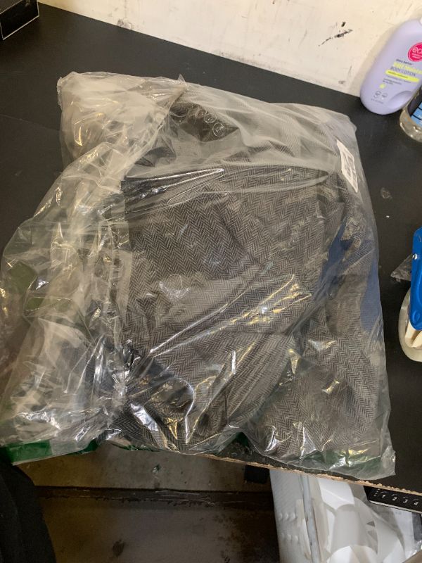 Photo 1 of Men's 4 Piece 1920s Suit One Button Vintage Suit,Jacket Vest Pants with Hat(XL,Z3727GY)