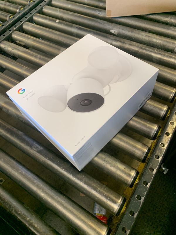 Photo 1 of Google Nest Cam with Floodlight - Outdoor Camera - Floodlight Security Camera, White, 1 Count (Pack of 1)