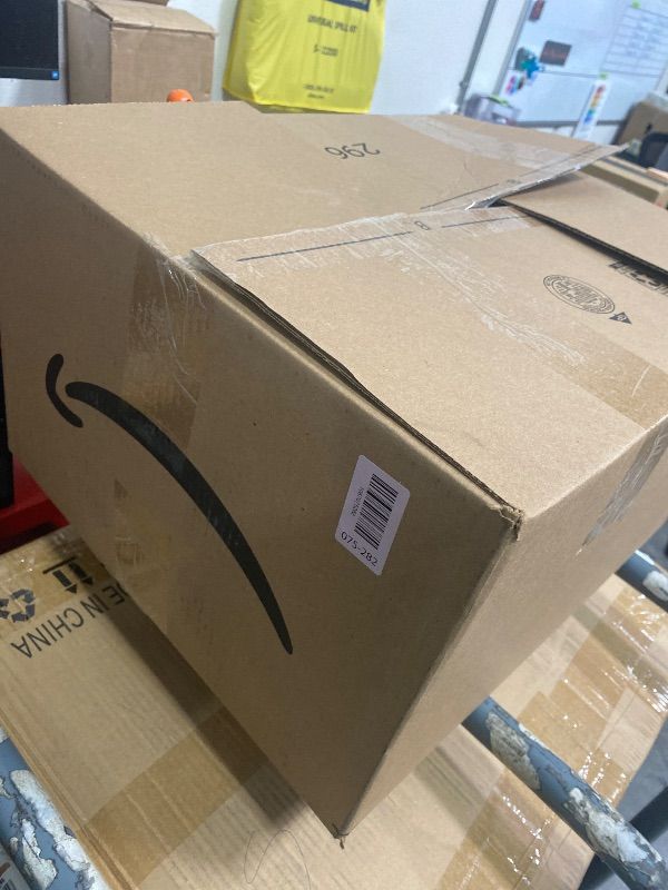 Photo 1 of jinchan Moroccan Boho 6x9 Area Rugs for Living Room - Machine Washable Soft Throw Rug Bohemian Ripple Design Non-Slip Carpet for Bedroom Dining Room Home Office (6‘x9', Blue)