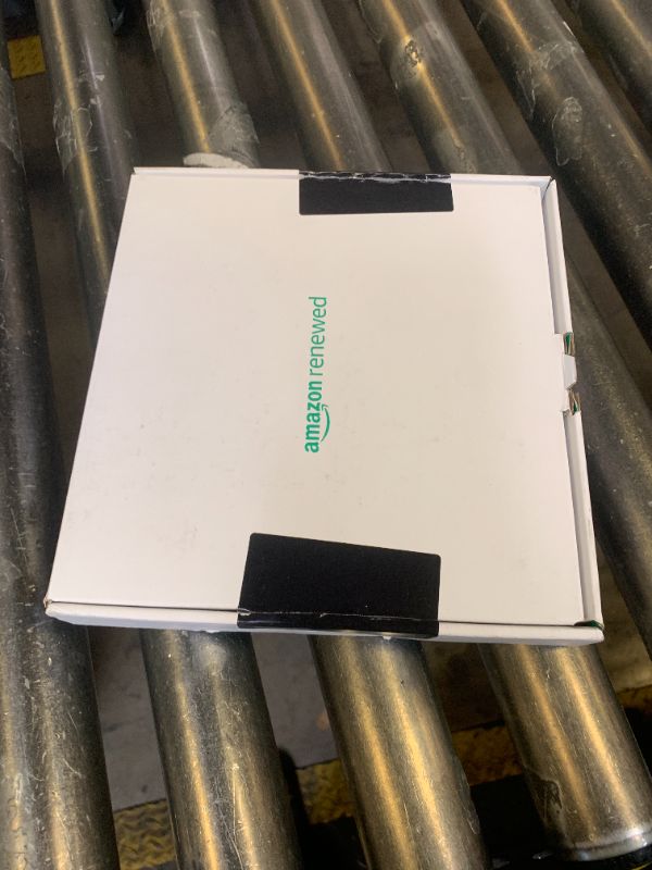 Photo 1 of Apple iPhone 16 Pro, US Version, 1TB, Desert Titanium - Unlocked (Renewed Premium)