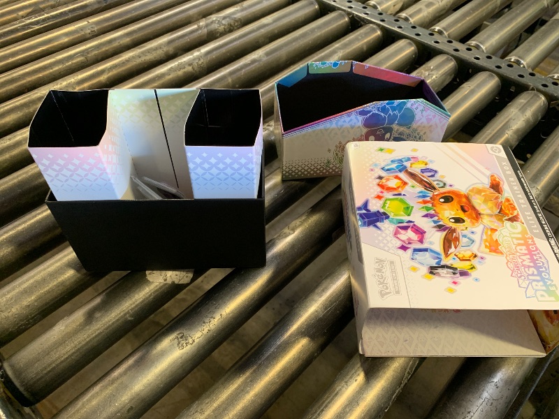 Photo 1 of Pokemon TCG: Scarlet & Violet—Prismatic Evolutions Elite Trainer Box