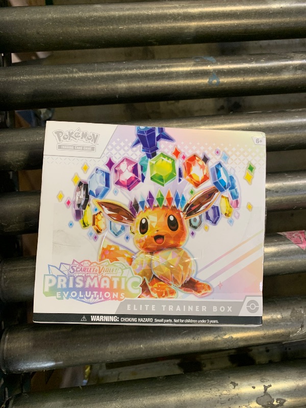 Photo 1 of Pokemon TCG: Scarlet & Violet—Prismatic Evolutions Elite Trainer Box