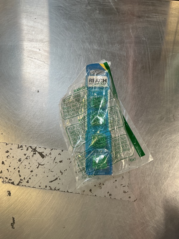 Photo 1 of **PACKAGING DAMAGED** REACH Ultraclean Access Flosser Refill Heads, Mint, Plaque Remover for Teeth, Shred Resistant, for Hard to Reach Areas, Oral Care, PFAS Free, for Adults & Kids, 1 Pack, 28 Count