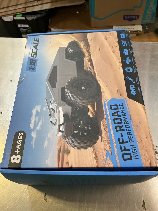 Photo 1 of 1:18 Fast RC Car 40 KM/H High Speed 4WD Remote Control Monster Truck 4X4 Off Road All Terrain with 2 Batteries/2 PVC Shell Pickup, 2.4GHz Remote Control, Ideal Gifts for Christmas/Happy New Year