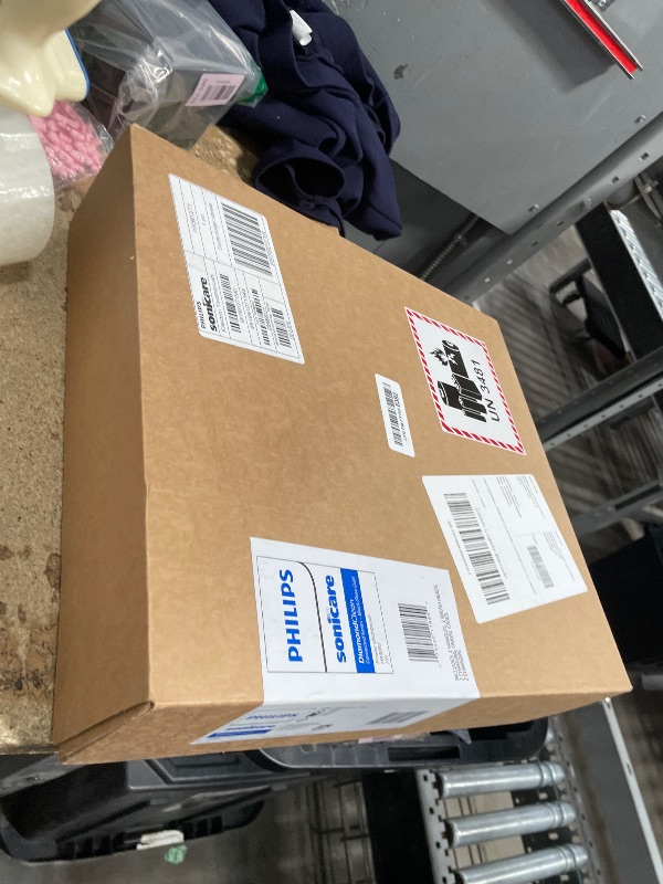 Photo 1 of 
Philips Sonicare DiamondClean Connected Electric Toothbrush 2 Pack, x2 Sonic Toothbrushes, x2 Charging Travel Cases, x2 A3 Brush Heads, 12 Brushing Settings, (Black and Rose Gold) Model HX9912/71