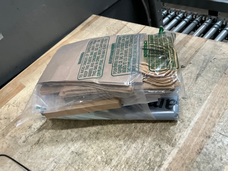 Photo 1 of **  6 ASSORTED MISC ITEMS 
