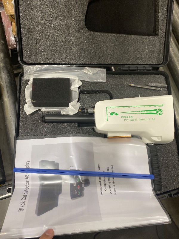 Photo 1 of CHICIRIS Metal Treasure Scanner, Smart Metal Detector with 30m Depth for Gold Prospecting (US Plug)