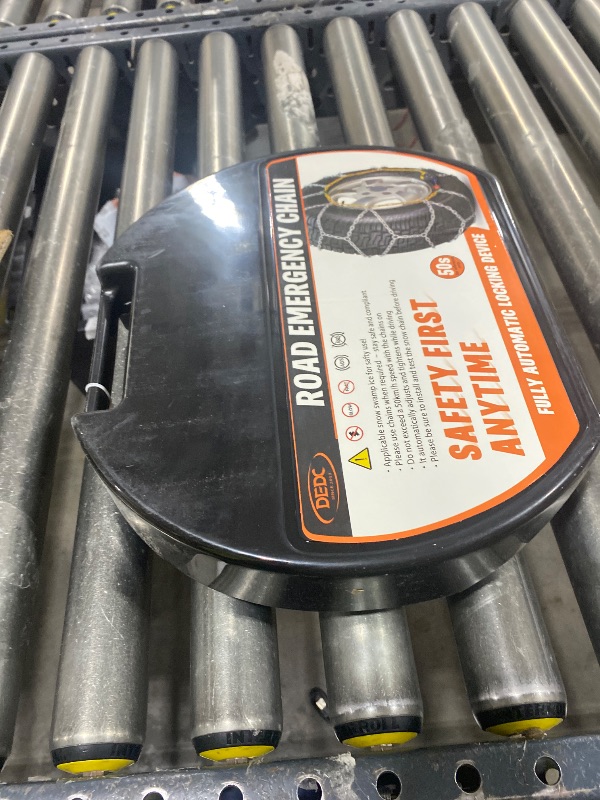 Photo 1 of DEDC Snow Chains for SUV Tire Chains Compatible with Tesla Model Y Cars 1 Min Quick Fit Easy Chainsaw Reusable Universal Emergency Traction Chain Tire Width 235 245 255 265 275 - Set of 2 MS1521